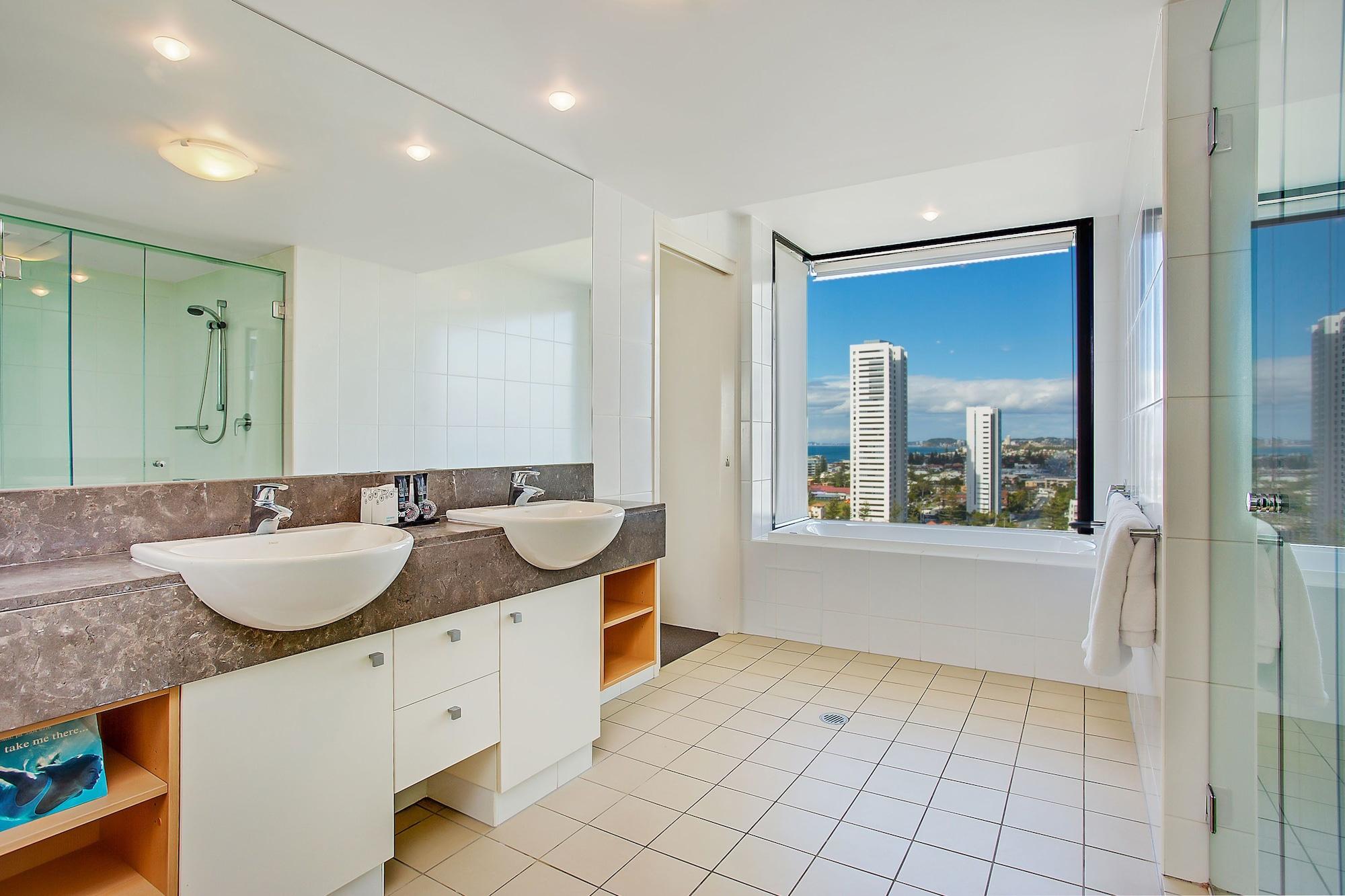 Mantra Broadbeach On The Park Gold Coast Eksteriør bilde