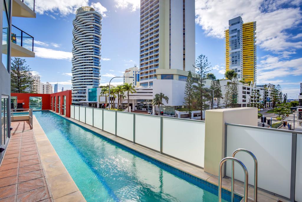Mantra Broadbeach On The Park Gold Coast Eksteriør bilde