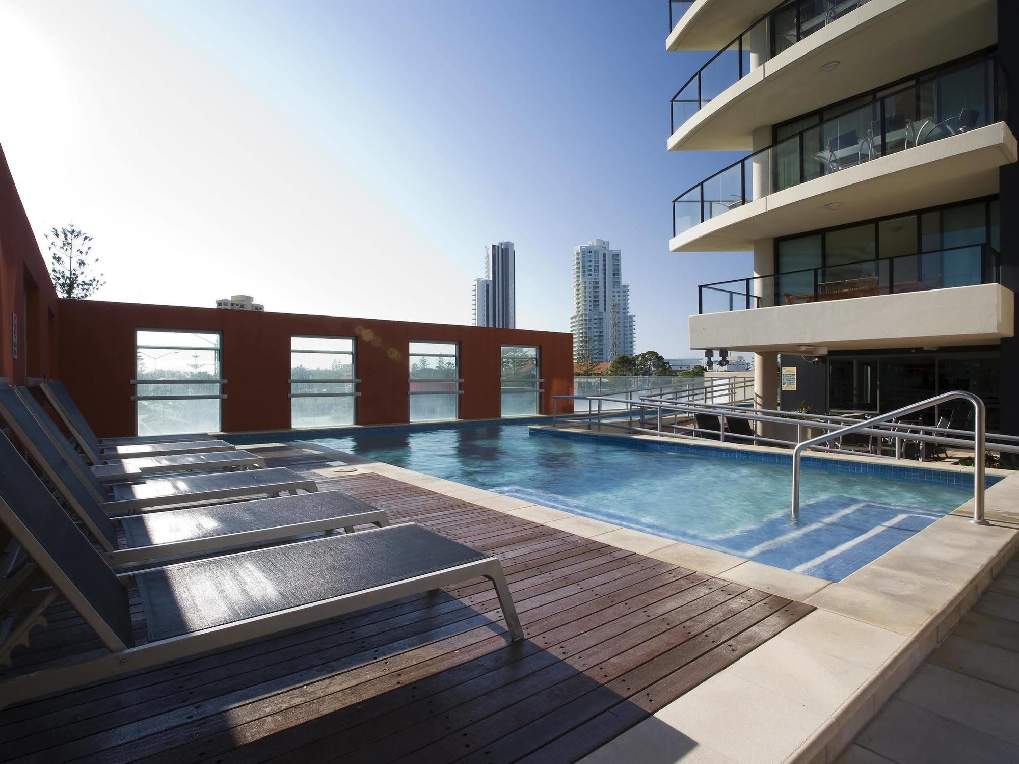 Mantra Broadbeach On The Park Gold Coast Eksteriør bilde