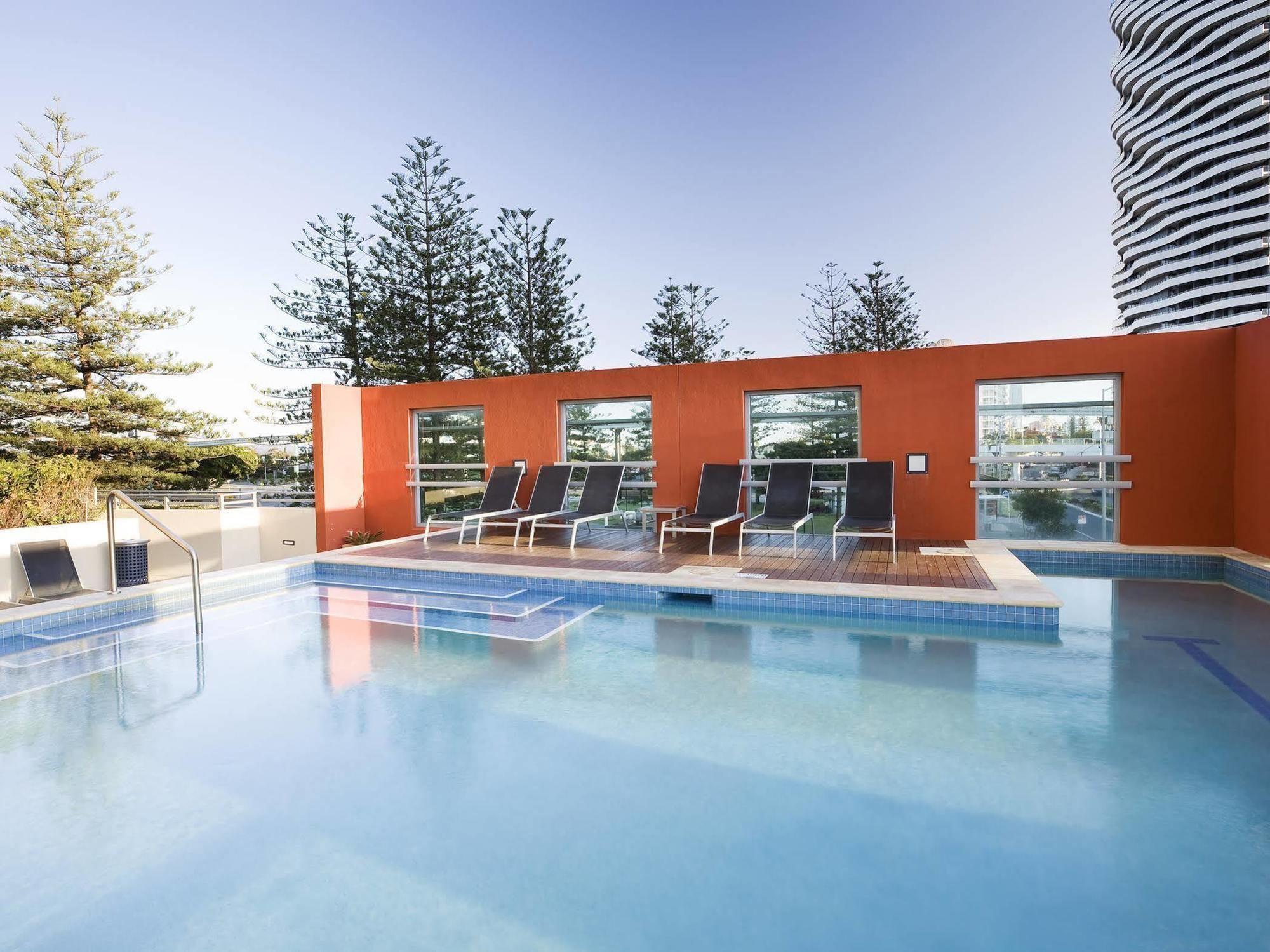 Mantra Broadbeach On The Park Gold Coast Eksteriør bilde